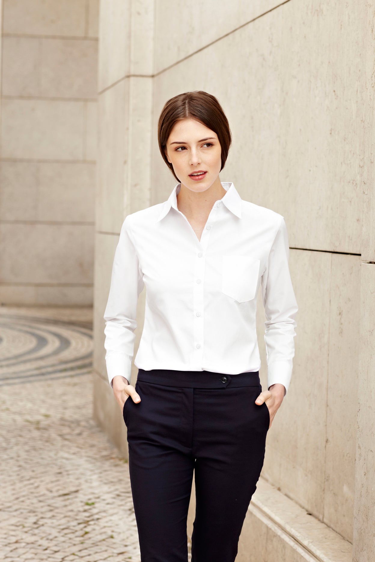 Fruit of the Loom Lady-Fit Long Sleeve Poplin Shirt