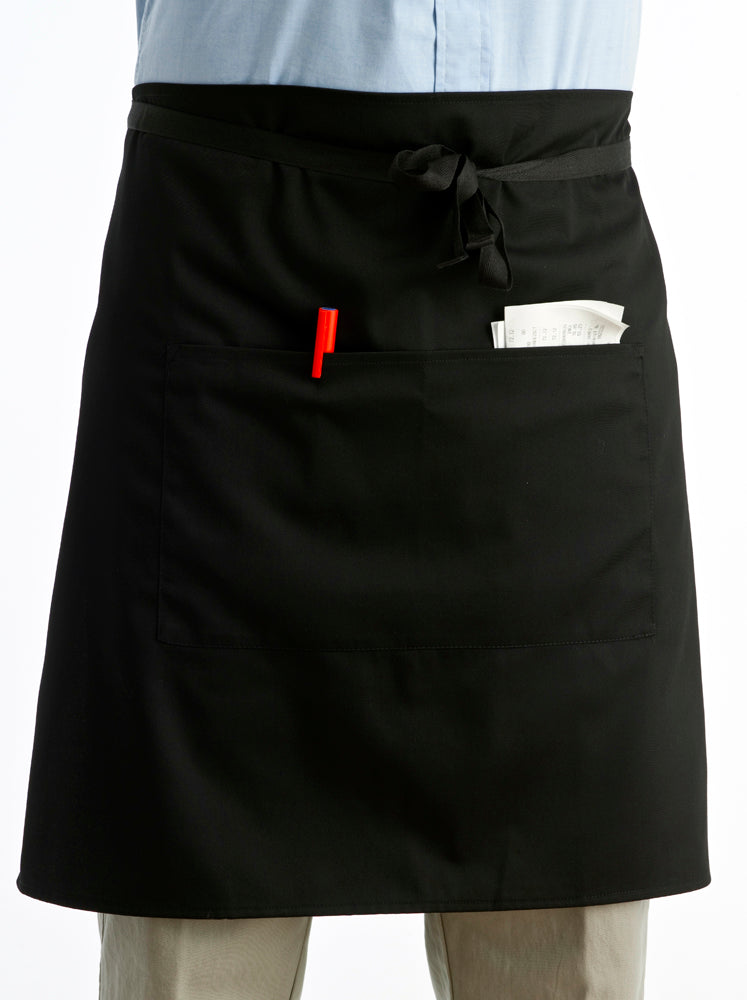 Short Apron with Pocket